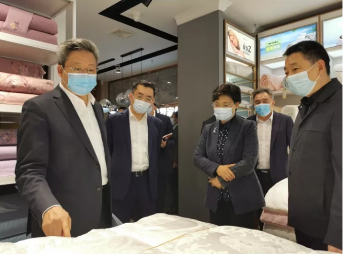 吳新明調研南通國際家紡園區時強調：理順體制 系統規劃 提升產業 加強治理 奮力打造世界級家紡產業集群先行區